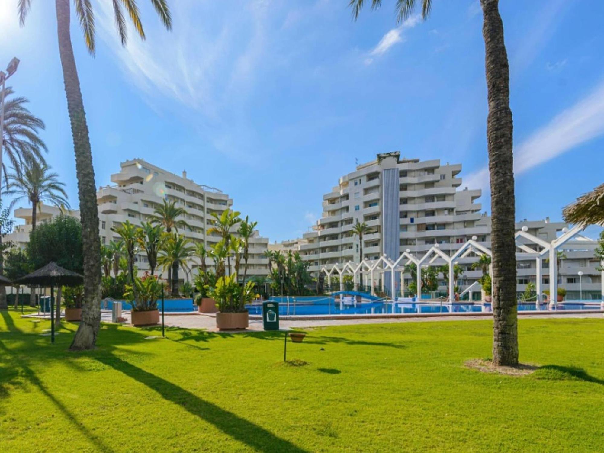 Belvilla By Oyo Estudio Benal Beach Malaga Luaran gambar